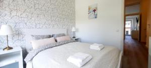 Ένα ή περισσότερα κρεβάτια σε δωμάτιο στο Fortress Stay