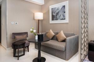 Un lugar para sentarse en White Sage - Fancy Studio With Mesmerizing Canal Views