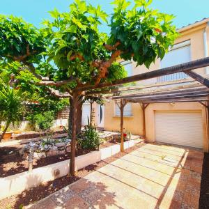 Κήπος έξω από το Villa standing 10 personnes piscine/ pinède +17 φωτογραφίες