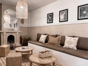 Posezení v ubytování Riad Comme chez soi Marrakech by Louhou collection
