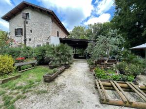 Zahrada ubytování Rifugio Sfilzi - Foresta Umbra