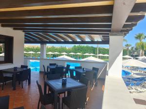 The swimming pool at or close to Residence Hydria