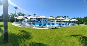 The swimming pool at or close to Residence Hydria