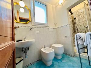A bathroom at San Marco View