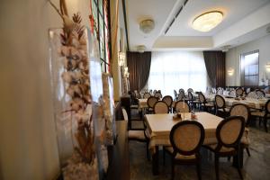Χώρος καθιστικού στο Hotel Beograd