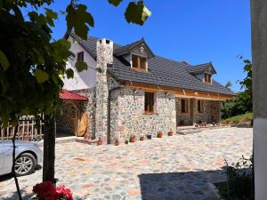 Ảnh trong thư viện ảnh của Guesthouse Kevin ở Kukës +30 ảnh