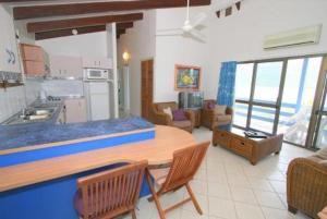 Gallery image of Coral Point Lodge in Shute Harbour