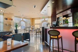 Posedenie v ubytovaní Hotel Conti Dietikon