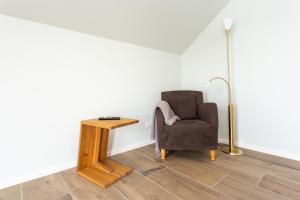 Posezení v ubytování Geiseltalsee Haus am See mit Wallbox