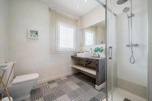 Kúpeľňa v ubytovaní Hauzify I Casa d'Anselm Clavé