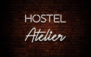 Certifikát, ocenenie alebo iný dokument vystavený v ubytovaní Atelier Hostel