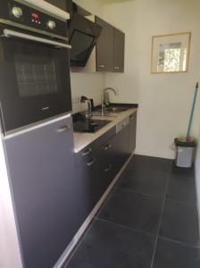 Kuchyň nebo kuchyňský kout v ubytování Ferienwohnung Lange