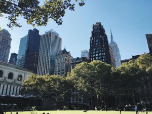 Nespecifikovaný výhled na destinaci New York nebo výhled na město při pohledu z hotelu