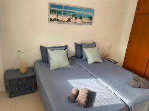 Posteľ alebo postele v izbe v ubytovaní Appartement Aventino Albir + 20 fotografií