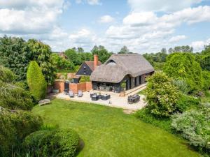 an aerial view of a house with a yard at The Lakeside Viewing Gallery in Shiplake