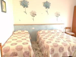 Gallery image of CASA FRONTE MARE in Ventimiglia