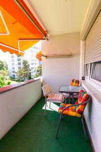 Ein Balkon oder eine Terrasse in der Unterkunft Ferienwohnung Dreiländereck