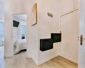 Ein Bett oder Betten in einem Zimmer der Unterkunft Ocean View Penthouse