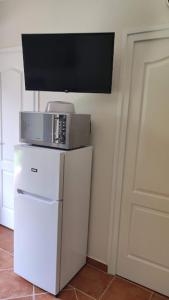 Kuchyňa alebo kuchynka v ubytovaní Balaton Apartman