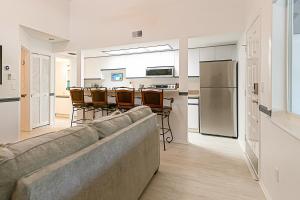 邓内伦River Song的相册照片