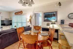 Φωτογραφία από το άλμπουμ του River Watcher σε Bell +18 φωτογραφίες