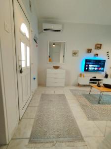 Gallery image of Antonia's cozy apartment in Agia Triada