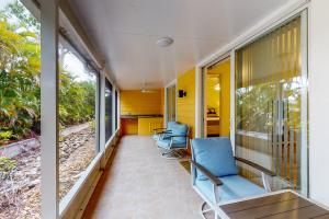 Posezení v ubytování Sunseekers 4400 Unit C-103 B