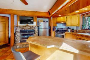 Foto de la galería de Artist's Retreat en Jenner