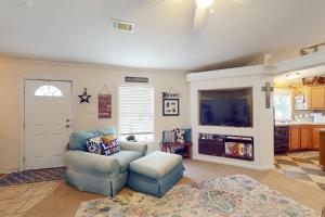 Gallery image of Tin Star in Graham