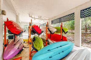 Φωτογραφία από το άλμπουμ του Suwanee House & Riverbend σε Bell