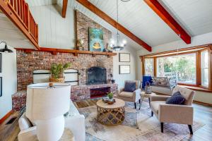 Imagen de la galería de The Fern Cabin, en Centralia 23 fotos más