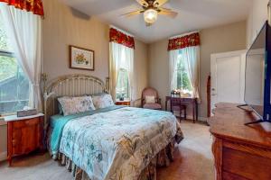 Ένα ή περισσότερα κρεβάτια σε δωμάτιο στο Forbestown Retreat