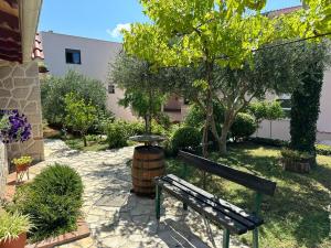 Vonkajšia záhrada v ubytovaní Apartment Vesela 2
