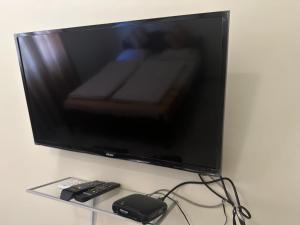 TV a/nebo společenská místnost v ubytování N Joy Inn