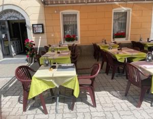 Restoran või mõni muu söögikoht majutusasutuses Hotel Acla Filli