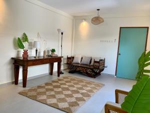 Istumisnurk majutusasutuses Roots Hotel Senggigi