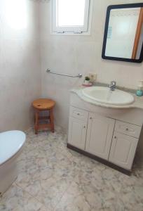 Ένα μπάνιο στο MarySol 7 terrace with sea views, close to the sea +24 φωτογραφίες