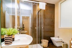 Łazienka w obiekcie Juan Bravo Suites