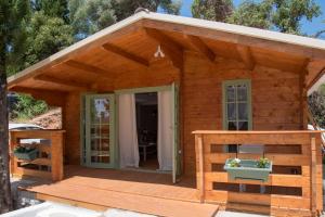 Φωτογραφία από το άλμπουμ του metaxaki στον Μικρό Γιαλό