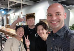 Hosté ubytování Drop Inn Tottori