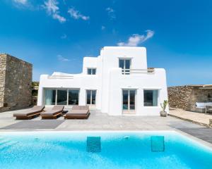 The swimming pool at or close to Villa Agavi - Private Pool & Security included - Ideal for events