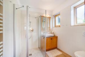 Ένα μπάνιο στο Obermoarhof Mutspitze +18 φωτογραφίες