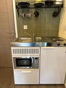 Imagen de la galería de 1Lochness glam lodges, en Inverness 51 fotos más