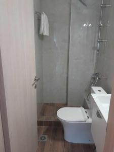Koupelna v ubytování Giotis Apartments