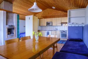 Gallery image of Isakssons Cottage 3 in Föglö +1 photo