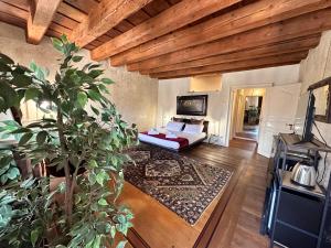 Kuchyň nebo kuchyňský kout v ubytování Truly Verona - Delle Erbe suites