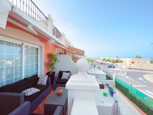 Fotografia z galérie ubytovania Spacious and Bright Ocean view Duplex in Palm Mar, PM5 v destinácii Palm-mar