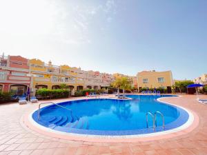 Fotografia z galérie ubytovania Spacious and Bright Ocean view Duplex in Palm Mar, PM5 v destinácii Palm-mar