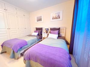 Fotografia z galérie ubytovania Spacious and Bright Ocean view Duplex in Palm Mar, PM5 v destinácii Palm-mar