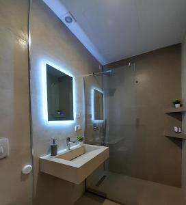 Koupelna v ubytování Solea Hotel